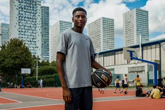 Rencontez Lamine Conté, le nouveau cinéaste de streetball à Paris