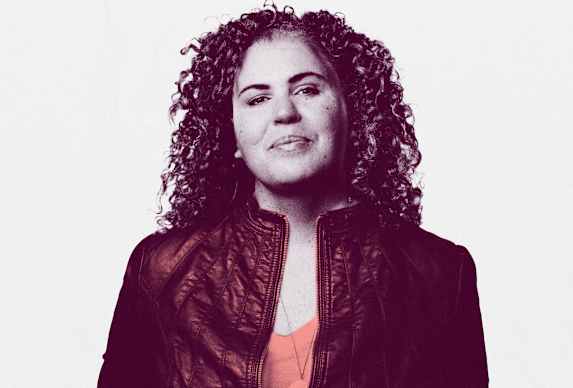 Como obter respostas verdadeiras online, segundo a autora Safiya Noble