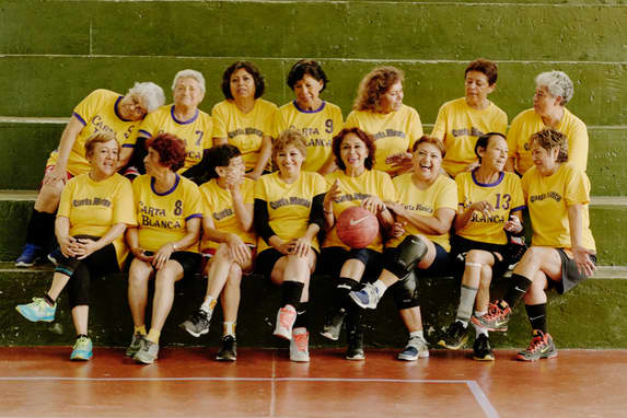 Carta Blanca Women’s Basketball Team