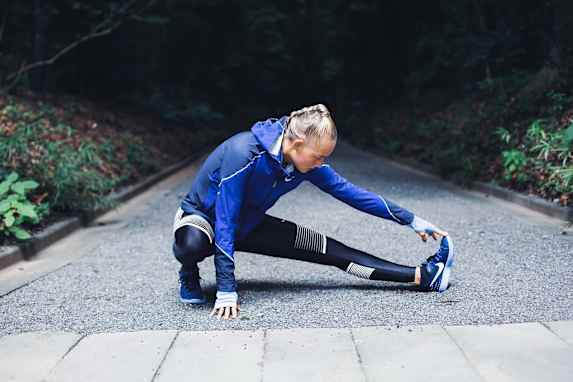How to Prevent Stiff Muscles While Exercising in the Cold