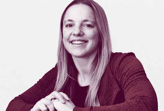 Cómo desarrollar una mentalidad más positiva según la psicóloga clínica Alia Crum