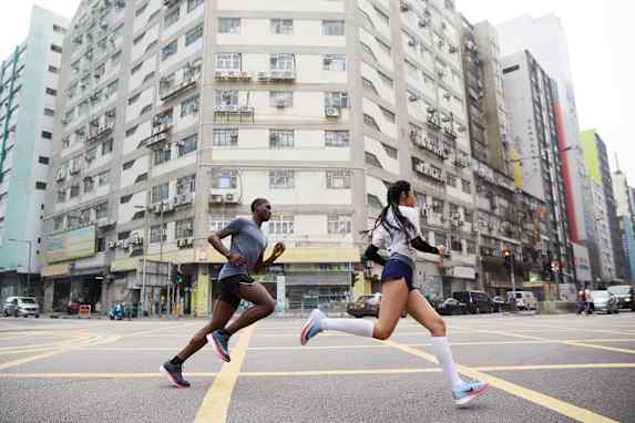 Cómo dominar una forma correcta de hacer running según los expertos