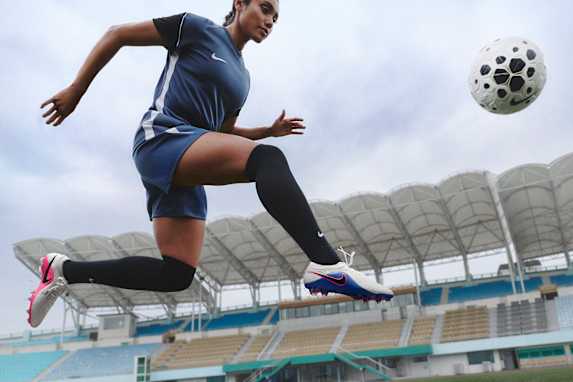 The Best Nike Soccer Cleats: Mercurial, Phantom, and Tiempo, Compared by Playing Style and Surface