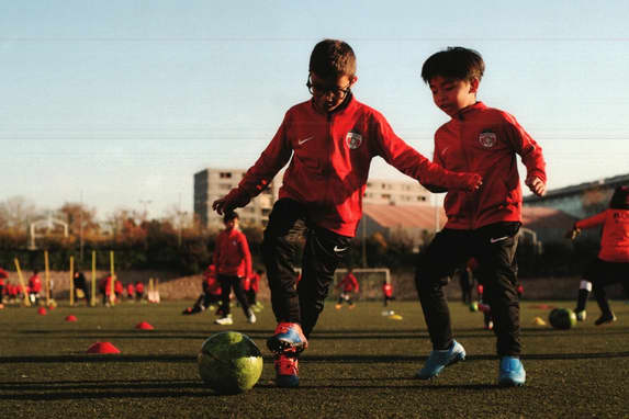 Meet the Paris Alesia Football Club