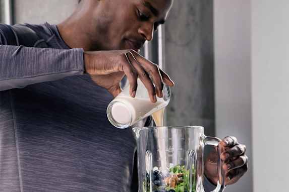 ¿Qué es la proteína en polvo? ¿Debería probarla?