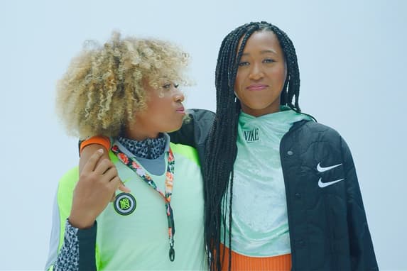 Naomi és Mari Osaka arról beszélnek, milyen volt együtt felnőni