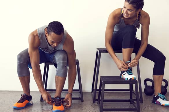 nike trainers tie themselves