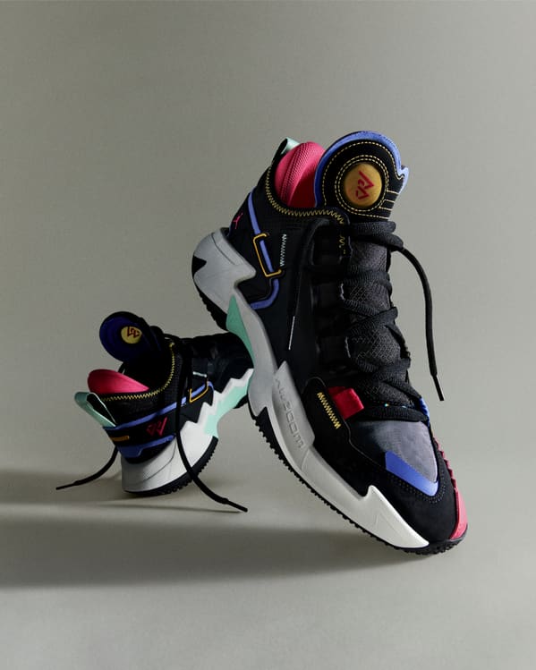nike lebron v11