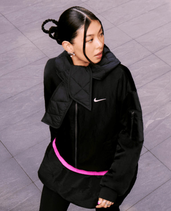 Nike Outerwear: Wetterfeste Kleidung für alle Jahreszeiten. Nike AT