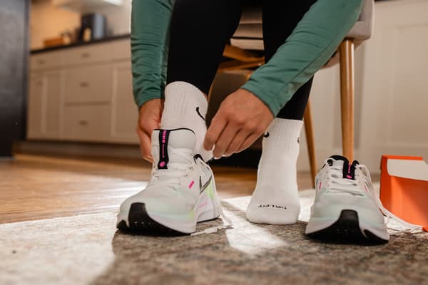 Come ammorbidire un paio di scarpe da running nuove