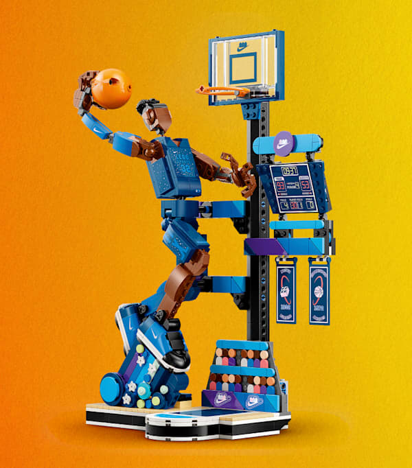 Nike 與樂高® 攜手合作