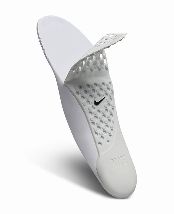 Noves opcions de Nike Maternity: sostenidors esportius compatibles amb un tirallet i sabatilles EasyOn per a l'embaràs i el postpart