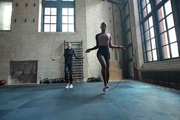 Guide dynamique : 8 exercices d'échauffement pour te préparer à l'entraînement
