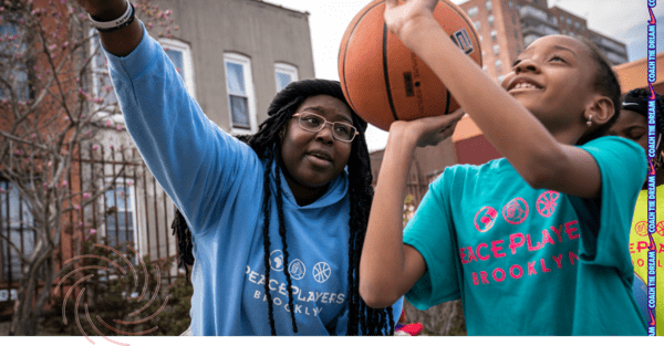 Comment inciter les filles à faire du sport et à persévérer ?