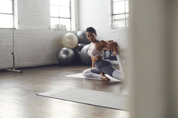 Choosing Clothing for Hot Yoga: Tips to Stay Cool and Comfortable