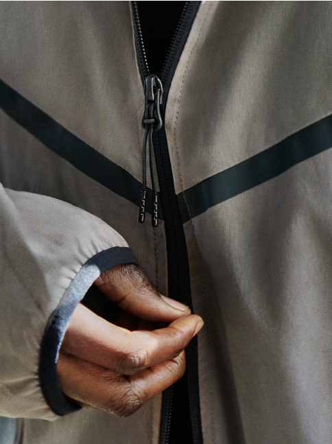 Nike Tech Woven : une liberté de mouvement exceptionnelle