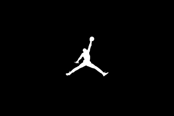 Michael Jordan et Jordan Brand annoncent leur partenariat initial pour 100 millions de dollars, avec un engagement sur 10 ans