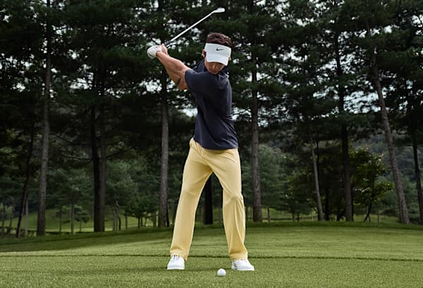 Comprar por deporte, Sitio web oficial de Nike, slide 3 of 3