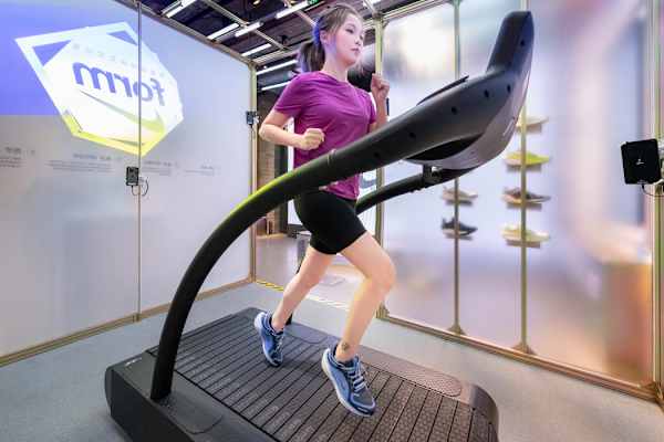 Nike Sport Research Lab Form