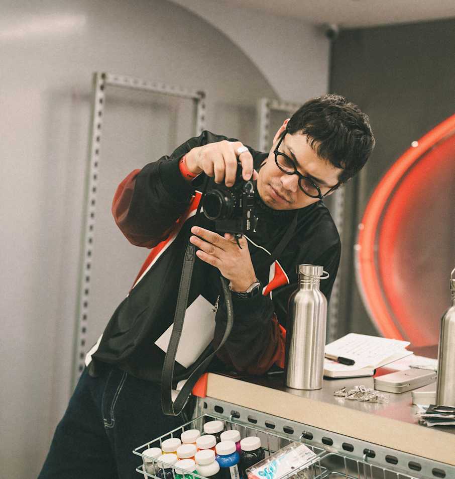 Canseco en el Jordan Design Studio