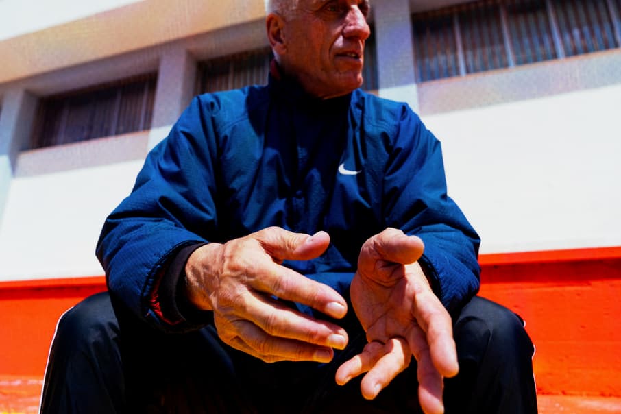 Nunca pares de escrever o teu futuro