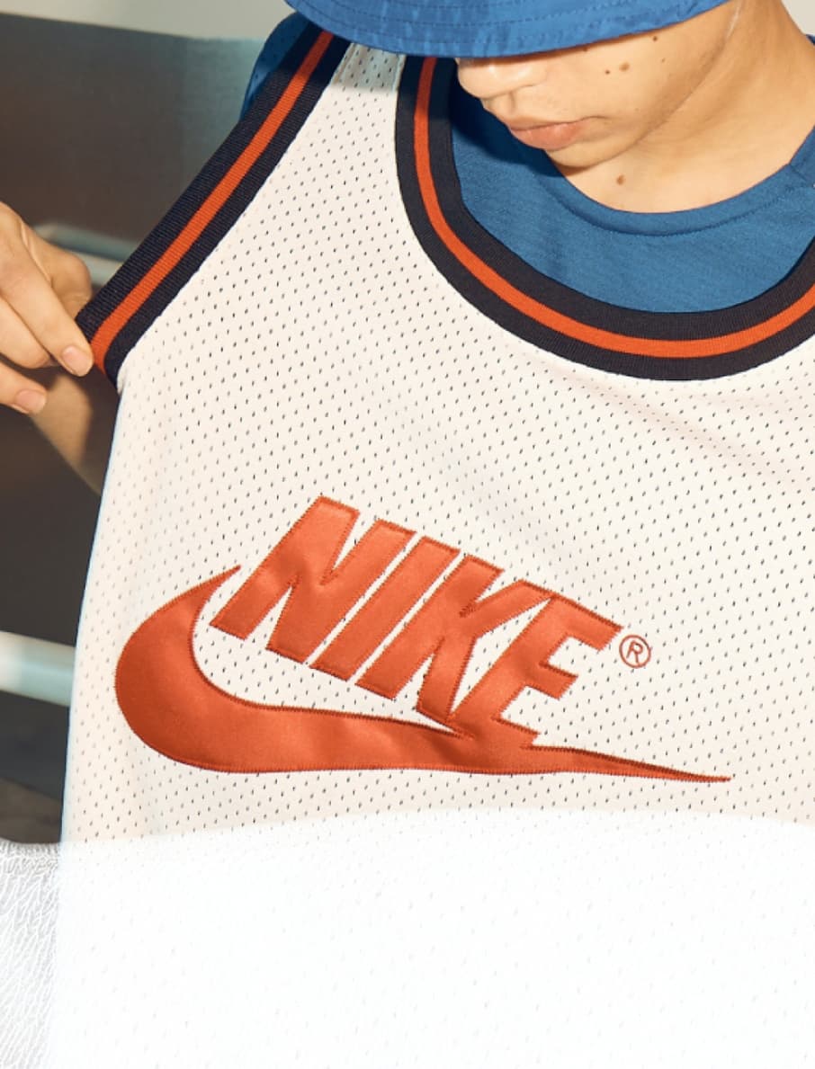 buy nike sneakers account