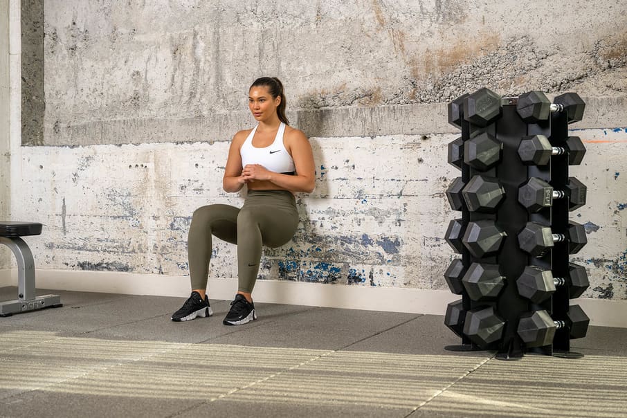 Everything You Need To Know About Jump Squats. Nike IL