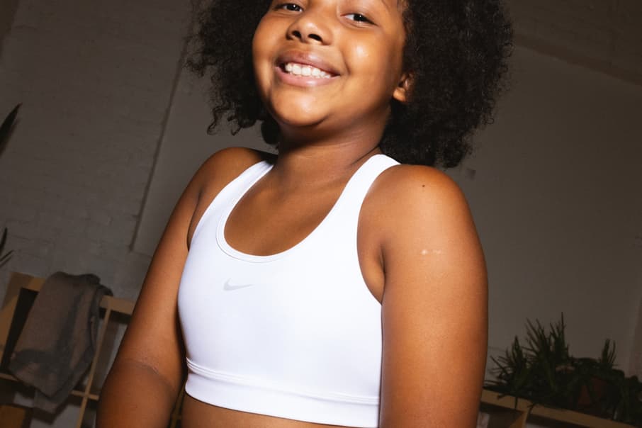 Sport-BHs für Mädchen. Nike DE