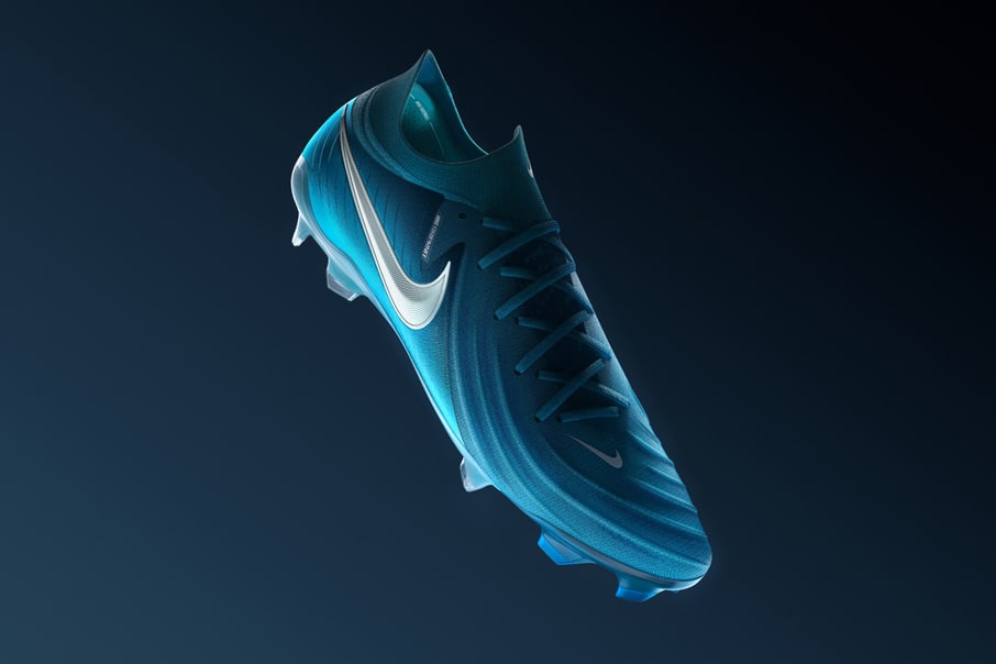 Football Shoe Guide, Phantom