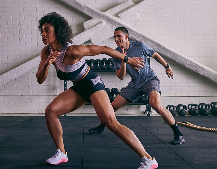 ab nike tech trainer