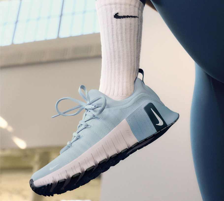 Nike Well Collective, 운동, 신발, 의류, 장비