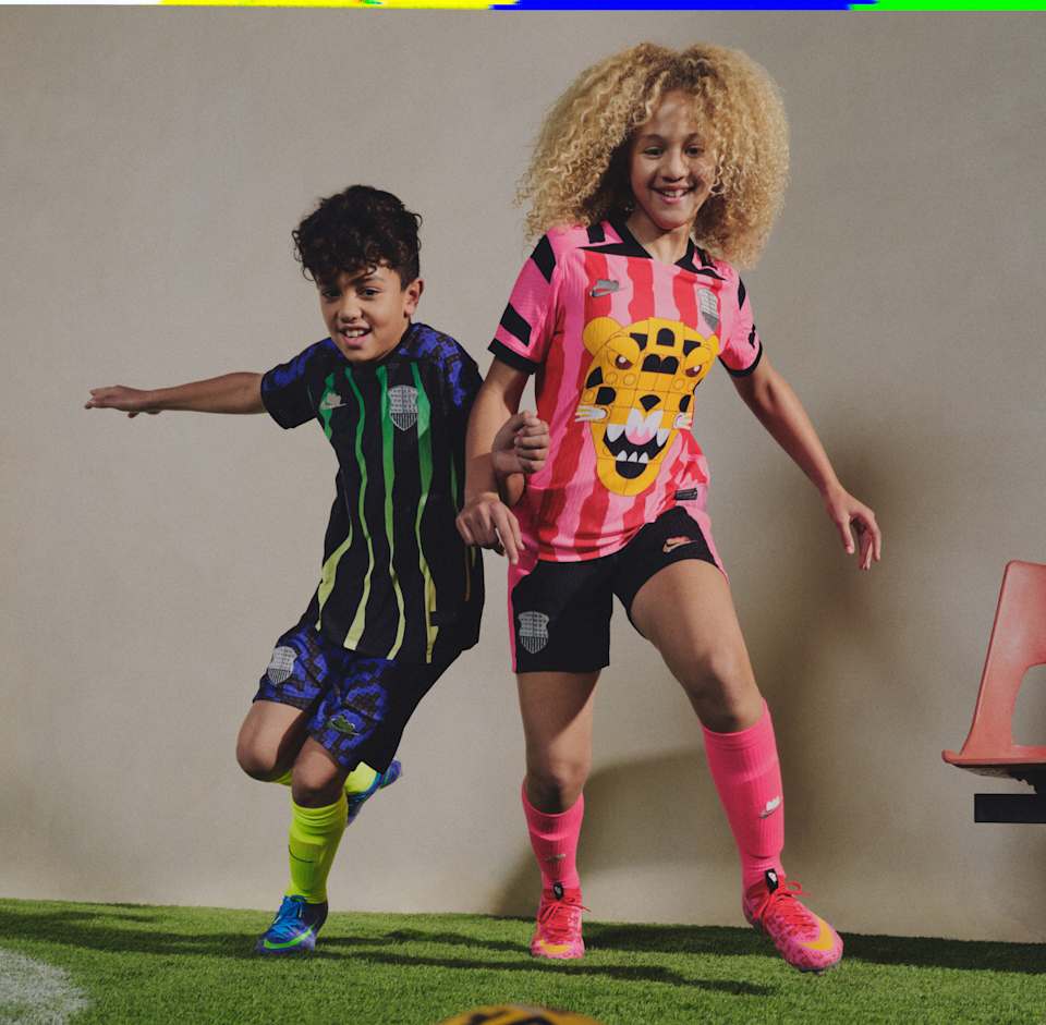Sınırların Dışına Çık, Nike Football x LEGO® Koleksiyonu