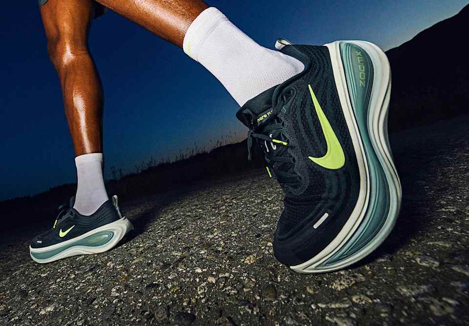 Nike. Just Do It. Nike.com (JP)