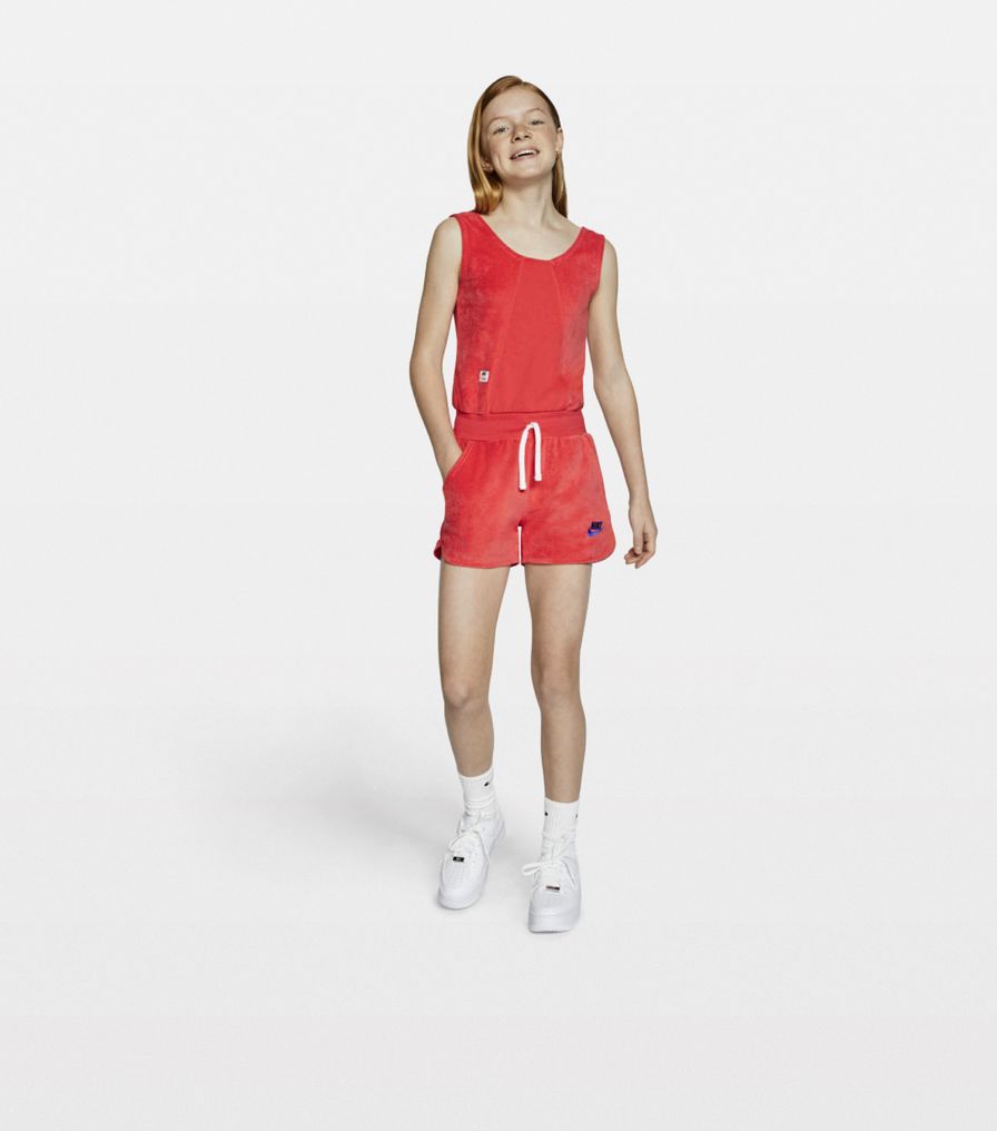 nike youth small size