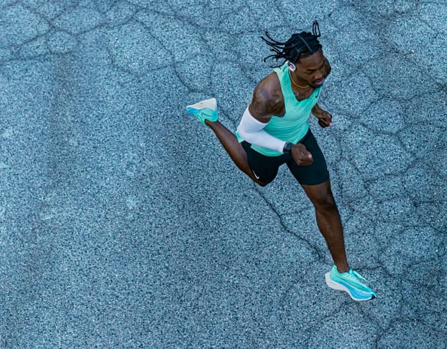Nike. Just Do It. Nike RU