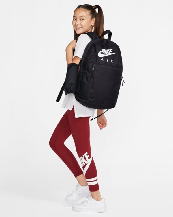 vetement enfant nike