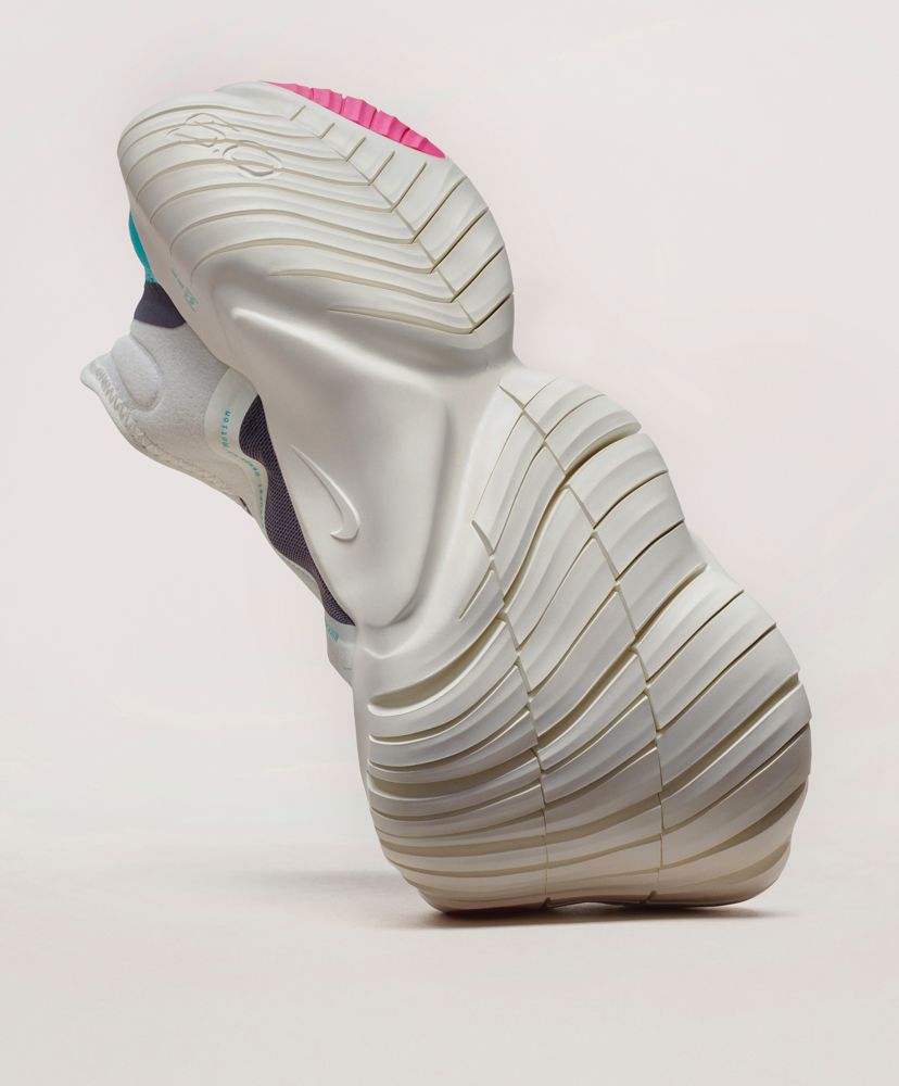 usa free sneakers