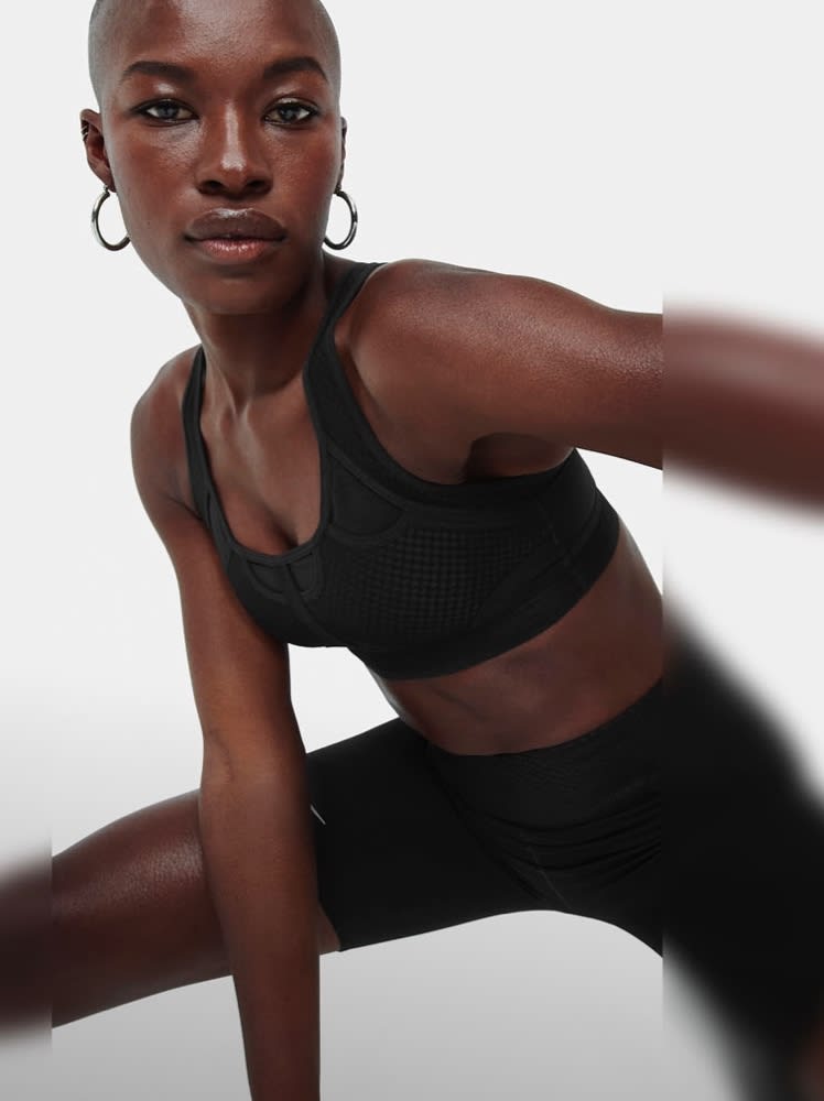 Skor, Kläder och Accessoarer för Kvinnor. Nike SE Kläder, Skor och Accessoarer