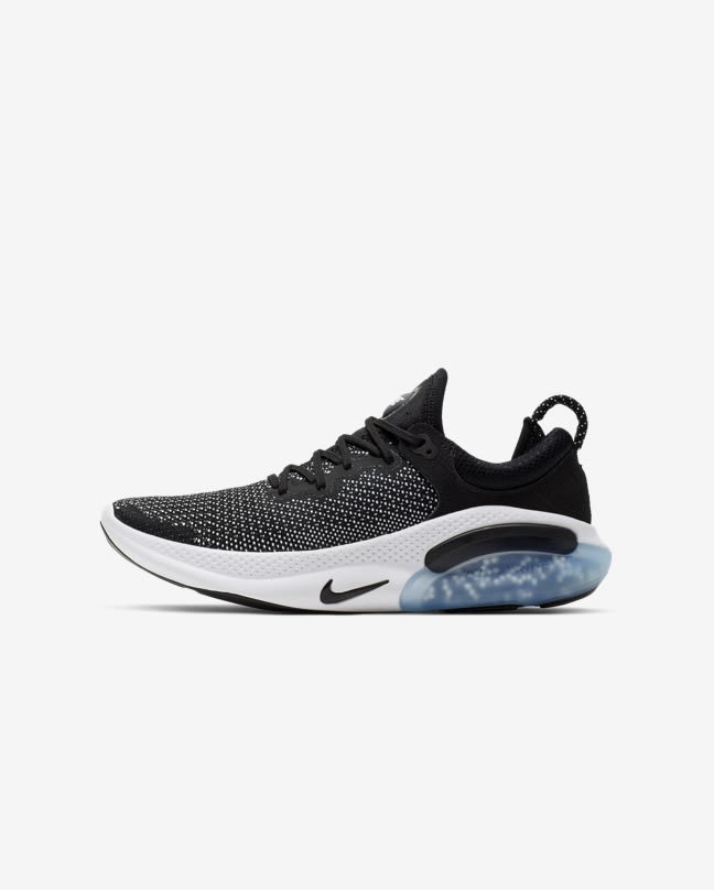 choose nike running shoes