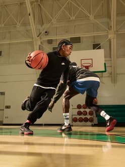 Nike s beste tassen voor basketbalgear. Nike NL