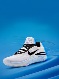 Con G.T. Cut 3 Nike porta nel basket l'innovativa tecnologia della
