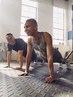 Les dix bienfaits des exercices au poids du corps selon les experts. Nike CA
