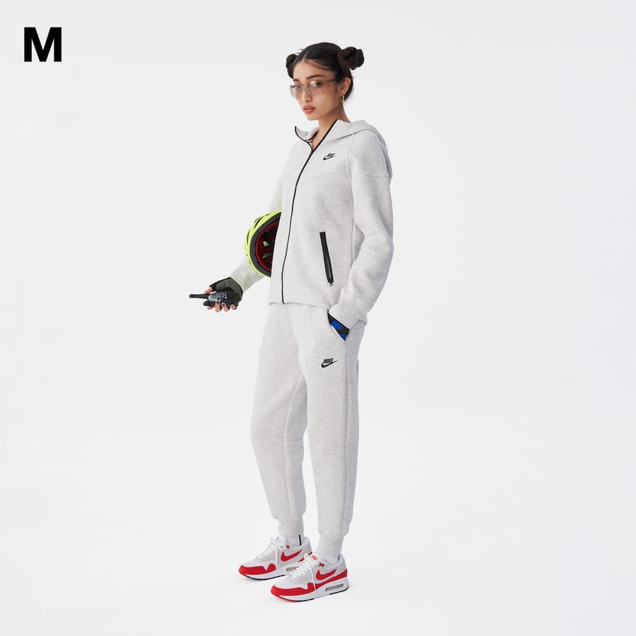 NIKEテックフリース ジュニア tee shyne着用170 B+NSW+TCH+FLC+FZ+-+PD.png