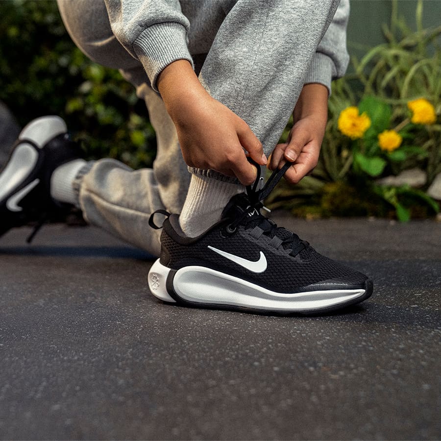 Como atar cordones. Nike ES