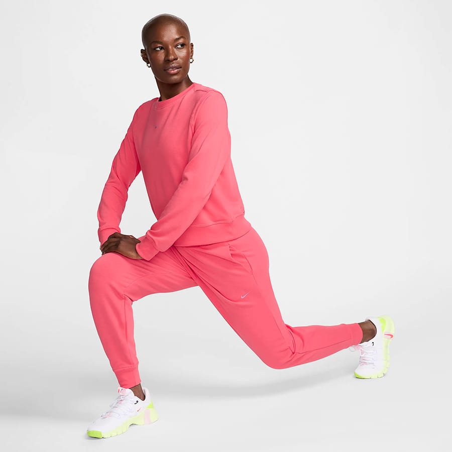 The best Nike tracksuits for wherever the day takes you. Nike CA