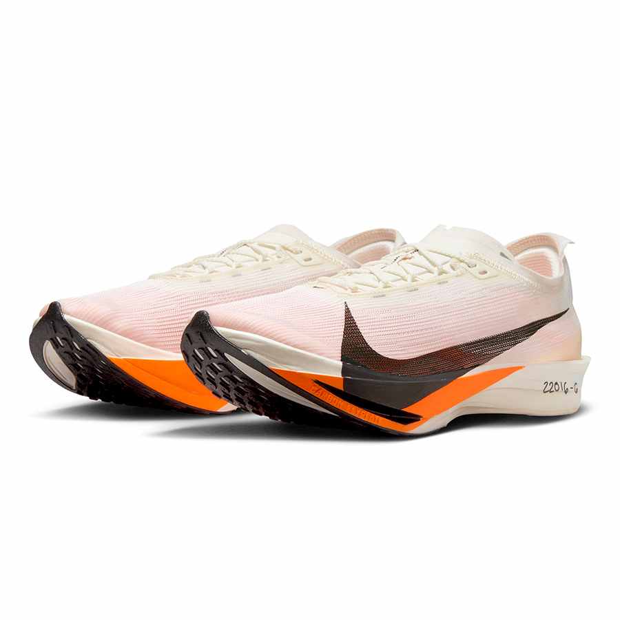 Nike ZoomX Vaporfly Next% 4 and Nike ZoomX Streakfly 2: A