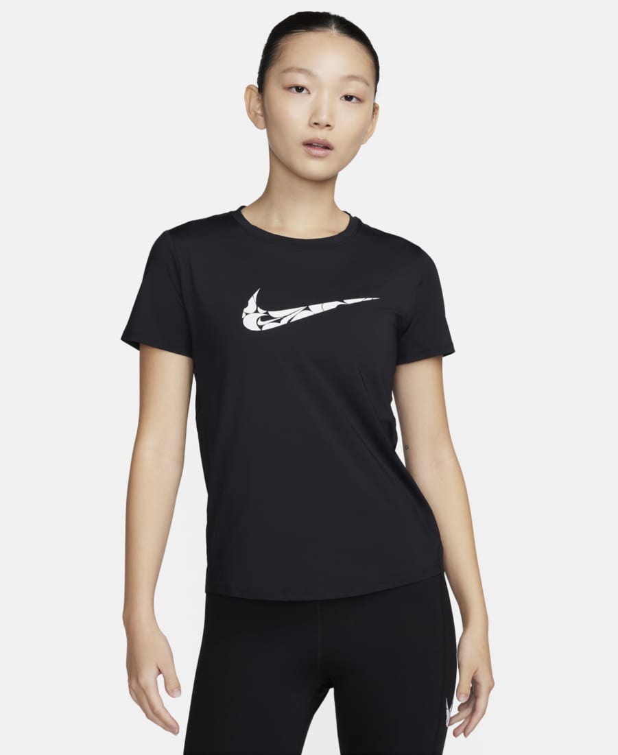 what size is nike medium womens
