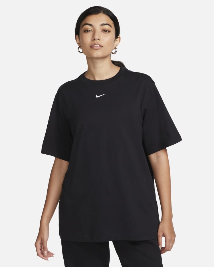 Women s Tops T shirts Size Chart. Nike UK