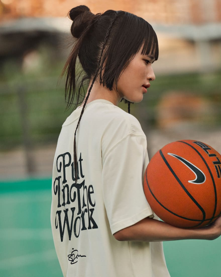 nike signed basketball players