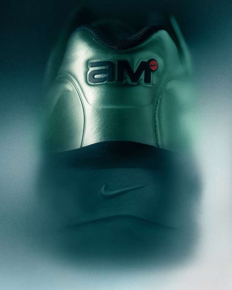 【人気商品】NIKE JUSTDOIT ダウンジャケット　ビッグロゴM B314 人気商品】NIKE JUSTDOIT ダウンジャケット ビッグロゴM B314
